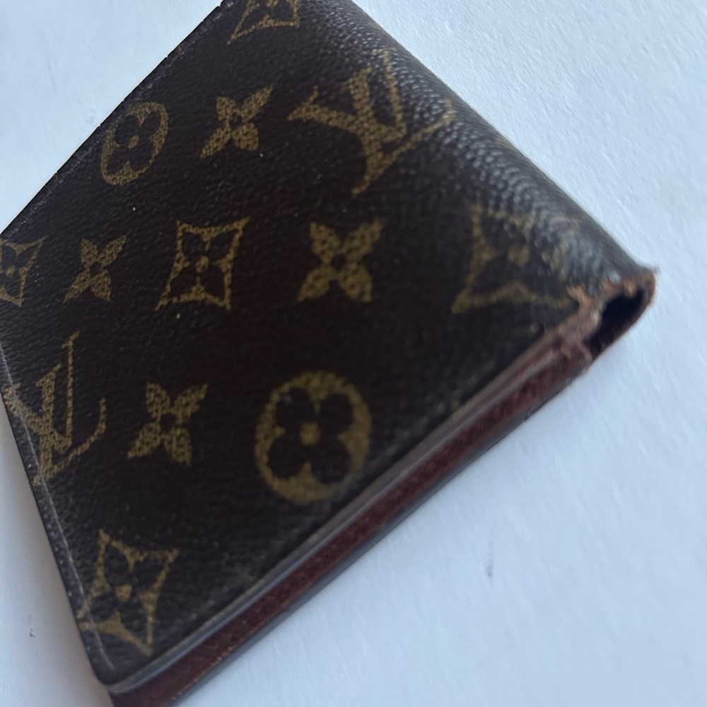 Louis Vuitton Monogram Marco Wallet - Picture 3 of 7